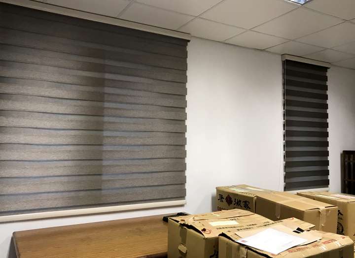 Seda Double Roller Blinds　Silky Sheen Silver Brown Customized／Personalized Blinds & Shades Light Filtering Blinds & Shades Light-Regulating Blinds & Shades Motorized Blinds／Smart Blinds & Shades