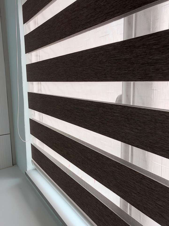 Sima Double Roller Blinds　Plain／Linen Linen Brown Customized／Personalized Blinds & Shades Light Filtering Blinds & Shades Motorized Blinds／Smart Blinds & Shades Light-Regulating Blinds & Shades