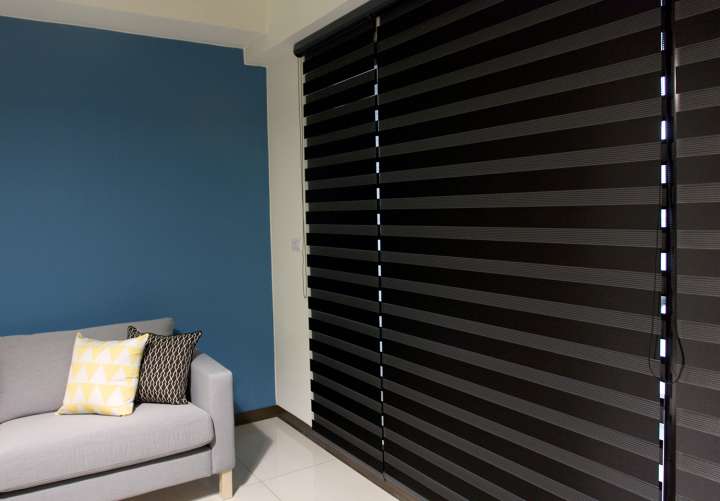 Sima Double Roller Blinds　Plain／Linen Pirate Black Customized／Personalized Blinds & Shades Light Filtering Blinds & Shades Motorized Blinds／Smart Blinds & Shades Light-Regulating Blinds & Shades