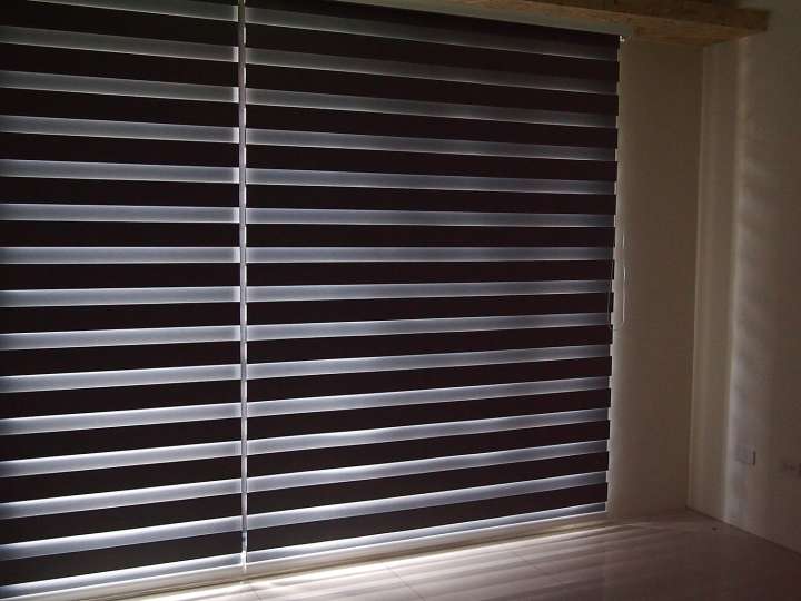 Sima Double Roller Blinds　Plain／Linen Pirate Black Customized／Personalized Blinds & Shades Light Filtering Blinds & Shades Motorized Blinds／Smart Blinds & Shades Light-Regulating Blinds & Shades