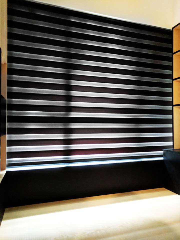 Sima Double Roller Blinds　Plain／Linen Pirate Black Customized／Personalized Blinds & Shades Light Filtering Blinds & Shades Light-Regulating Blinds & Shades Motorized Blinds／Smart Blinds & Shades