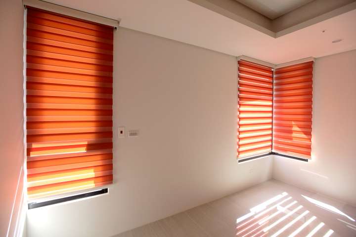 Sima Double Roller Blinds　Plain／Linen Rust Customized／Personalized Blinds & Shades Light Filtering Blinds & Shades Motorized Blinds／Smart Blinds & Shades Light-Regulating Blinds & Shades