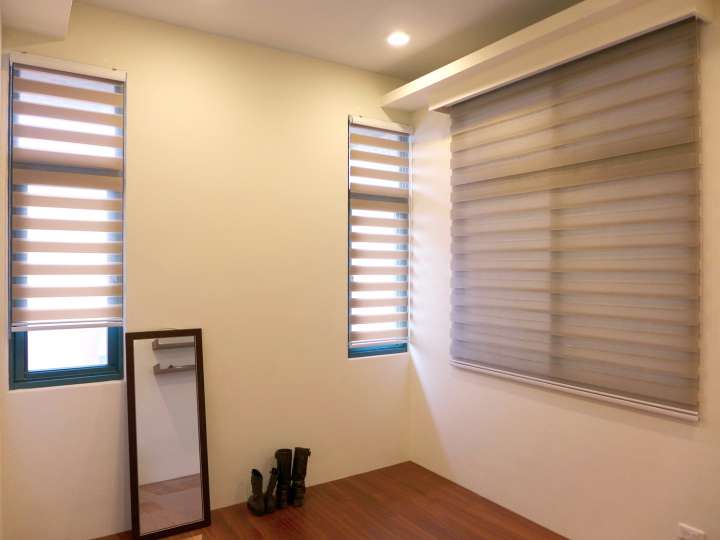 Sima Double Roller Blinds　Plain／Linen Sand Customized／Personalized Blinds & Shades Light Filtering Blinds & Shades Motorized Blinds／Smart Blinds & Shades Light-Regulating Blinds & Shades