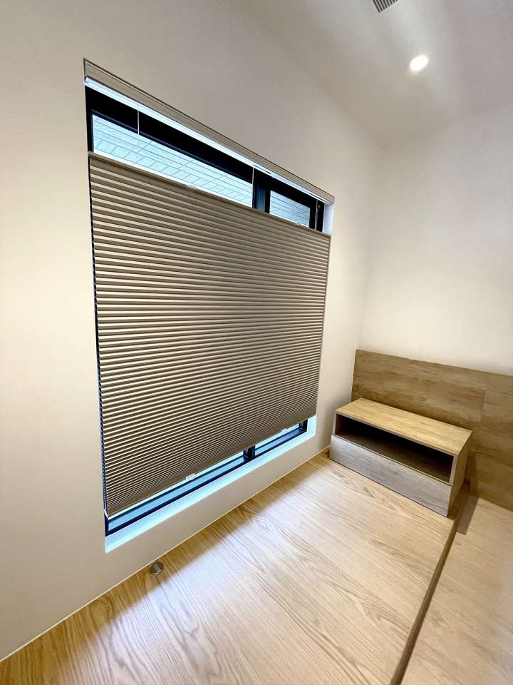 Vali  Honeycomb Shades　Blackout Horizontal Sticks Stones Heat Insulation Blinds & Shades Child Safety／Cordless Blinds & Shades Blackout Blinds & Shades Motorized Blinds／Smart Blinds & Shades