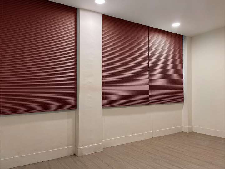 Vali  Honeycomb Shades　Blackout Stone Red Heat Insulation Blinds & Shades Child Safety／Cordless Blinds & Shades Blackout Blinds & Shades Motorized Blinds／Smart Blinds & Shades