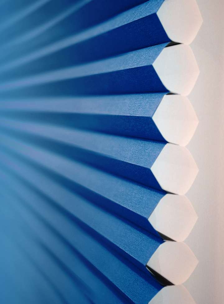 Vali Honeycomb Shades　Light Filtering Brilliant Blue Heat Insulation Blinds & Shades Child Safety／Cordless Blinds & Shades Light Filtering Blinds & Shades Motorized Blinds／Smart Blinds & Shades