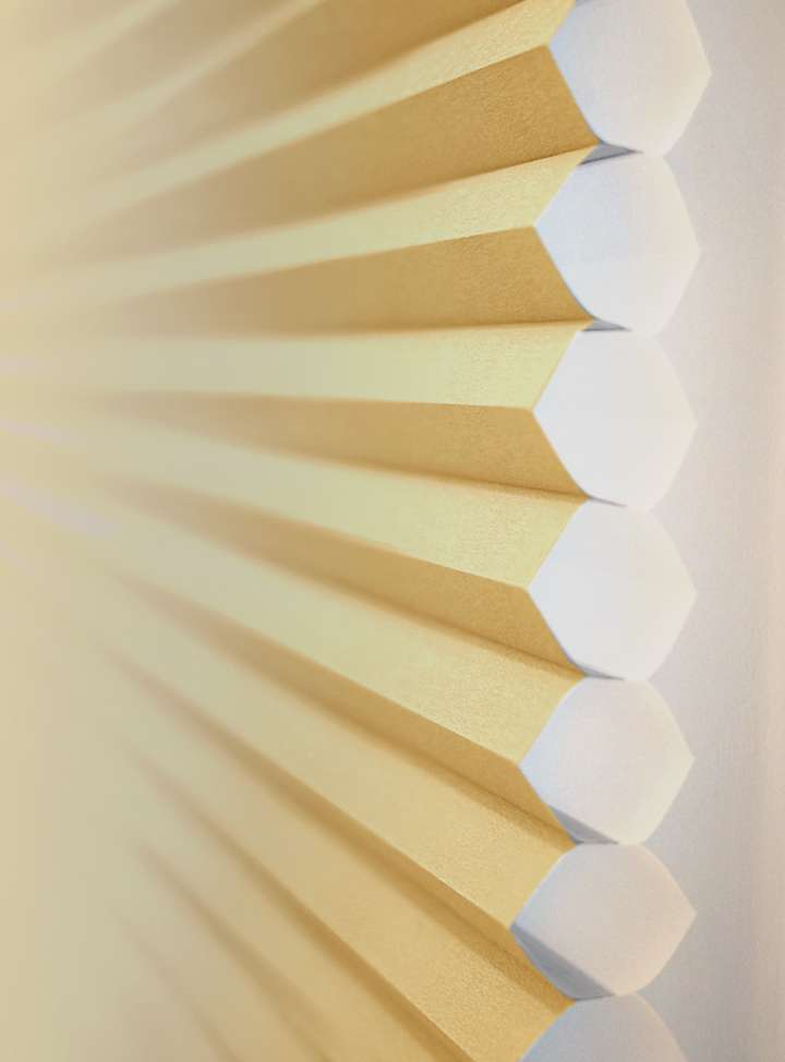 Vali Honeycomb Shades　Light Filtering Buff Yellow Light Filtering Blinds & Shades Child Safety／Cordless Blinds & Shades Motorized Blinds／Smart Blinds & Shades Heat Insulation Blinds & Shades