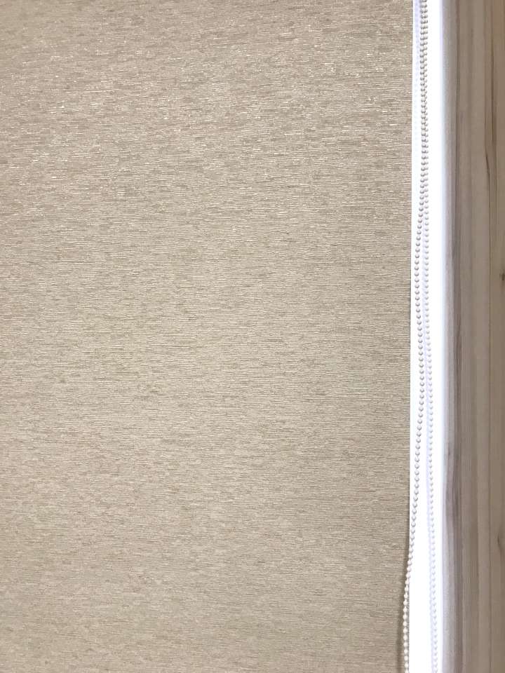 Emmi Roller Blinds　Texture Blackout Athena Almond Customized／Personalized Blinds & Shades Hydraulic Spring System／Spring Blinds Child Safety／Cordless Blinds & Shades Blackout Blinds & Shades Motorized Blinds／Smart Blinds & Shades