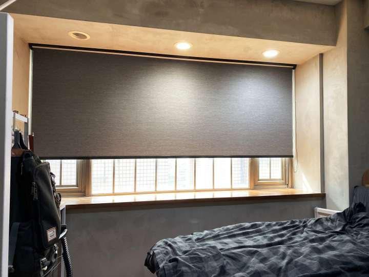 Emmi Roller Blinds　Texture Blackout Dubai Charcoal Customized／Personalized Blinds & Shades Hydraulic Spring System／Spring Blinds Child Safety／Cordless Blinds & Shades Blackout Blinds & Shades Motorized Blinds／Smart Blinds & Shades