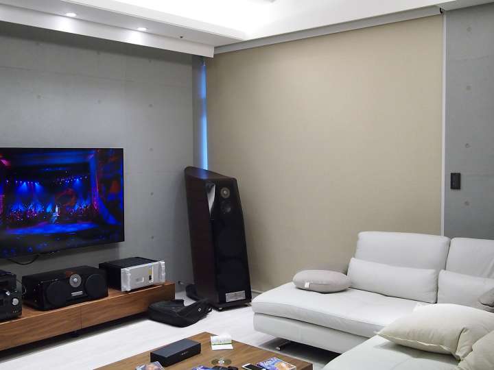 Emmi Roller Blinds　Texture Blackout Jersey Almond Customized／Personalized Blinds & Shades Hydraulic Spring System／Spring Blinds Child Safety／Cordless Blinds & Shades Blackout Blinds & Shades Motorized Blinds／Smart Blinds & Shades Heat Insulation Blinds & Shades