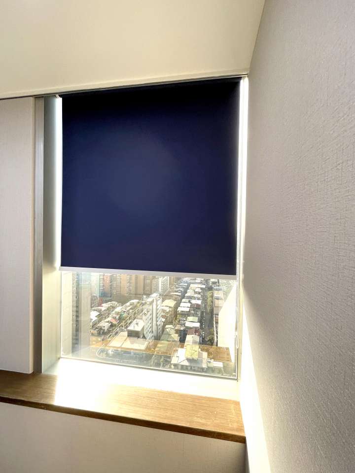 Sakin Roller Blinds　Plain Blackout True Blue Customized／Personalized Blinds & Shades Hydraulic Spring System／Spring Blinds Child Safety／Cordless Blinds & Shades Blackout Blinds & Shades Motorized Blinds／Smart Blinds & Shades