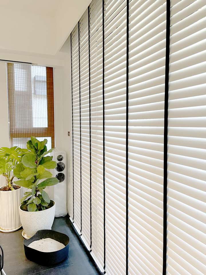 Pimu Venetian Blinds　Ayous 3051A - White Ventilated Blinds & Shades Light Filtering Blinds & Shades Light-Regulating Blinds & Shades Motorized Blinds／Smart Blinds & Shades