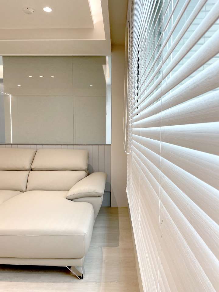 Pimu Venetian Blinds　Ayous 3051A - White Ventilated Blinds & Shades Light Filtering Blinds & Shades Motorized Blinds／Smart Blinds & Shades Light-Regulating Blinds & Shades