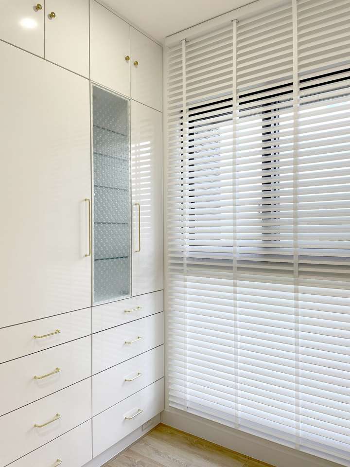 Pimu Venetian Blinds　Ayous 3051A - White Ventilated Blinds & Shades Light Filtering Blinds & Shades Light-Regulating Blinds & Shades Motorized Blinds／Smart Blinds & Shades