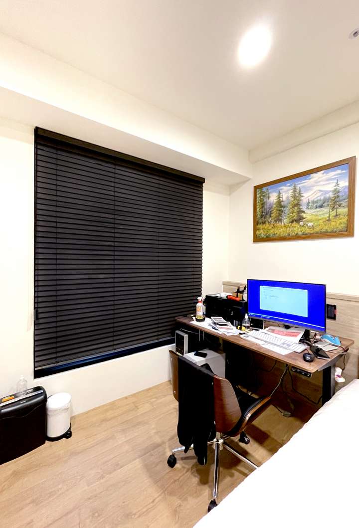 Pimu Venetian Blinds　Ayous 3056A - Frost Black Ventilated Blinds & Shades Light Filtering Blinds & Shades Light-Regulating Blinds & Shades Motorized Blinds／Smart Blinds & Shades
