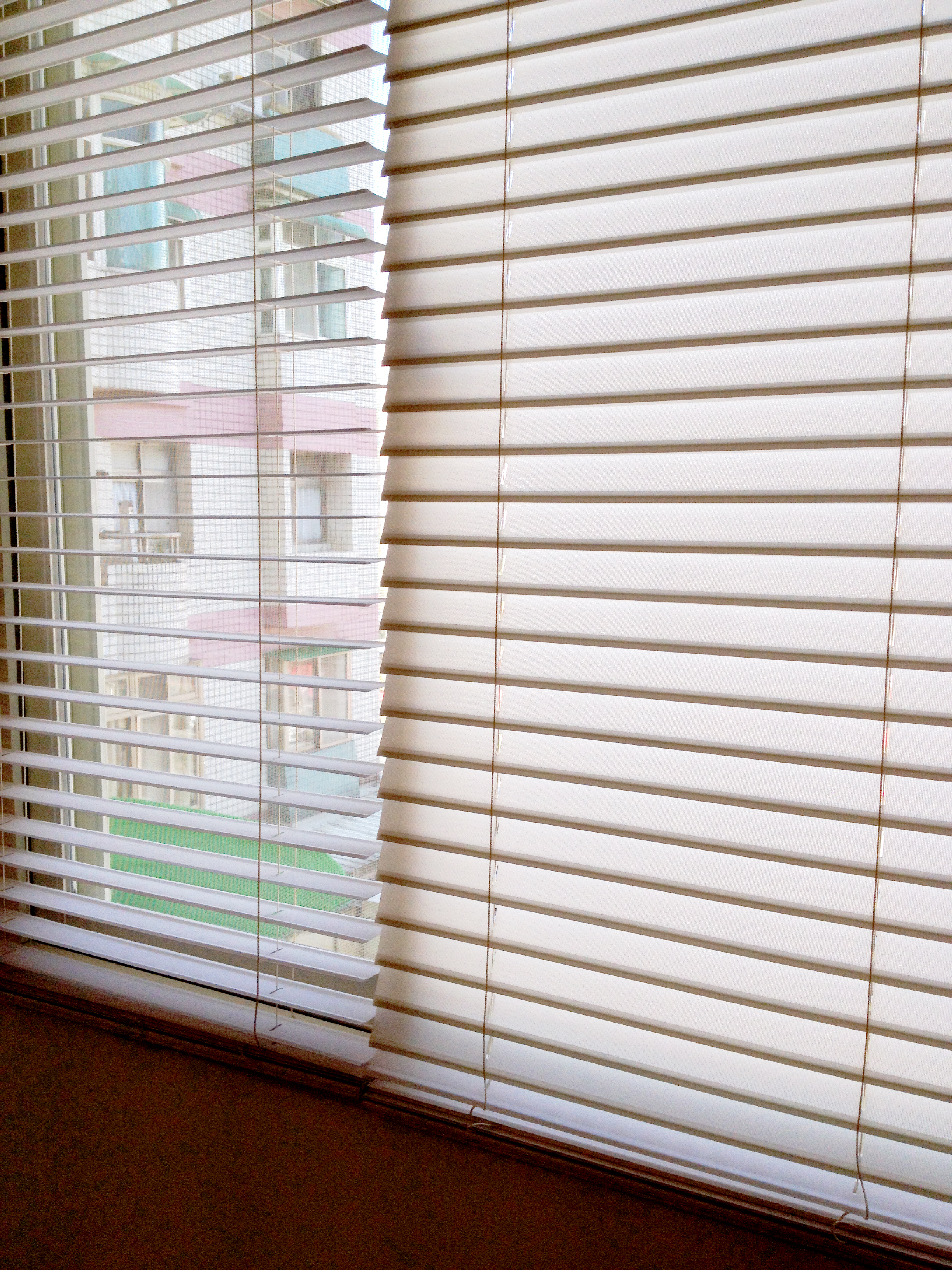 Fenla Fabric Venetian Blinds Beige Ventilated Blinds & Shades Semi-Transparent Blinds & Shades Light Filtering Blinds & Shades Light-Regulating Blinds & Shades Motorized Blinds／Smart Blinds & Shades