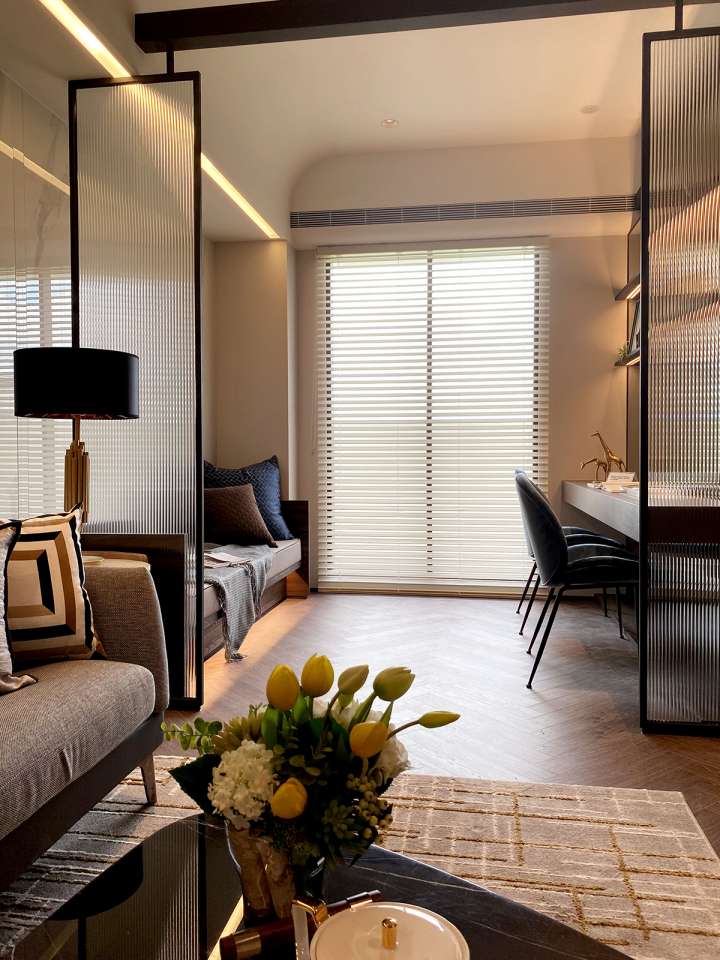 Fenla Fabric Venetian Blinds Pearl (Opaque) Ventilated Blinds & Shades Semi-Transparent Blinds & Shades Light Filtering Blinds & Shades Light-Regulating Blinds & Shades Motorized Blinds／Smart Blinds & Shades