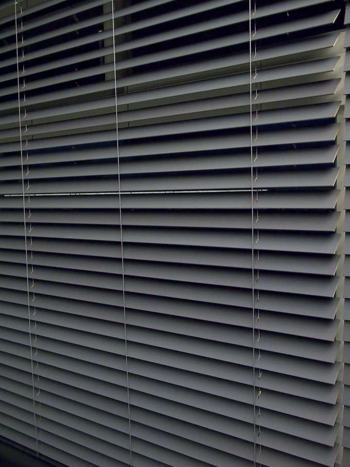 Pimu Venetian Blinds　Frosted Wood Solo SM50FW - Smoke Ventilated Blinds & Shades Customized／Personalized Blinds & Shades Light Filtering Blinds & Shades Motorized Blinds／Smart Blinds & Shades Light-Regulating Blinds & Shades