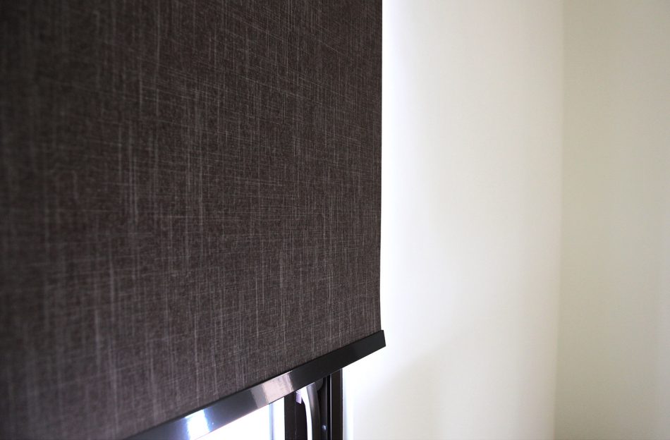 simple pull motor, roller blinds, motorized blinds, Light-Regulating, electric blinds, custom blinds online simple pull motor, roller blinds, motorized blinds, Light-Regulating, electric blinds, custom blinds online